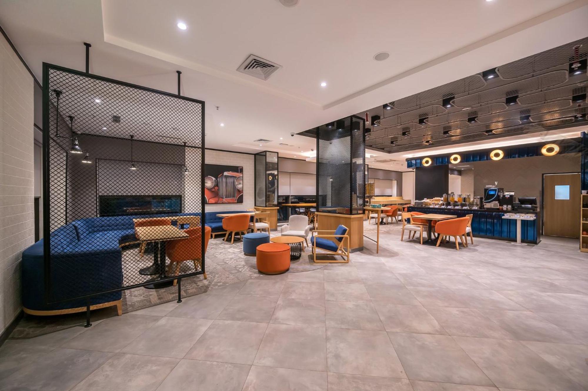 Holiday Inn Express Greater Noida Knowledge Park By Ihg Bagian luar foto